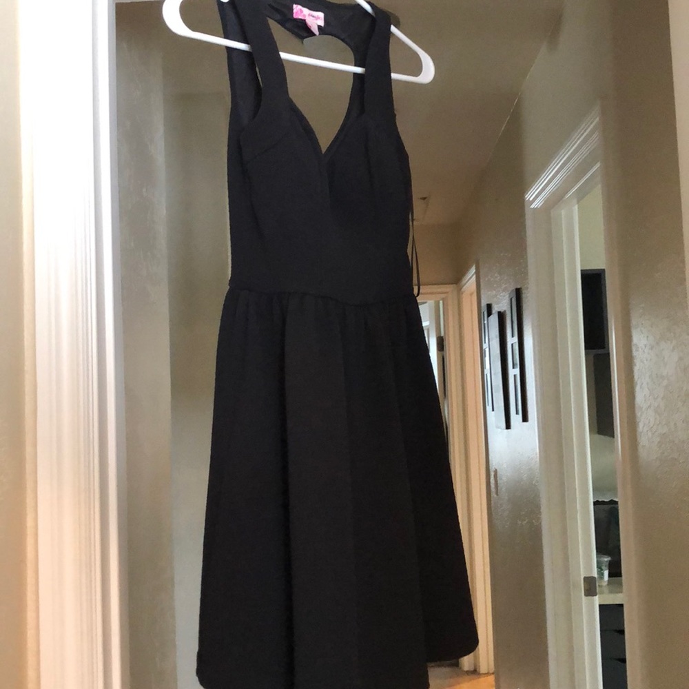 Black dress juniors